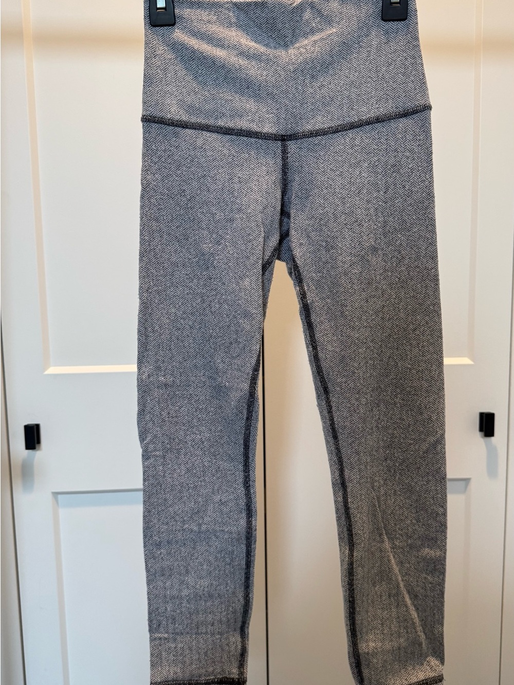 lululemon athletica Stretch High-Waist Leggings in White/ Gray 7/8 length